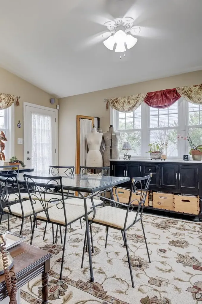 178 Harvard Street Westbury NY 11590