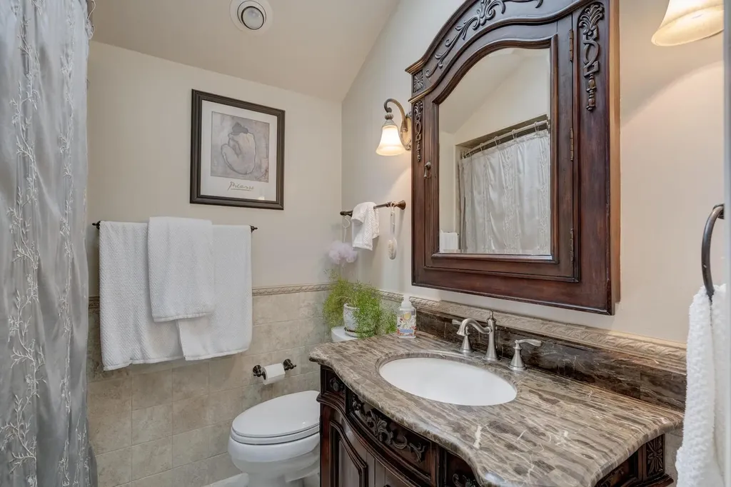 178 Harvard Street Westbury NY 11590