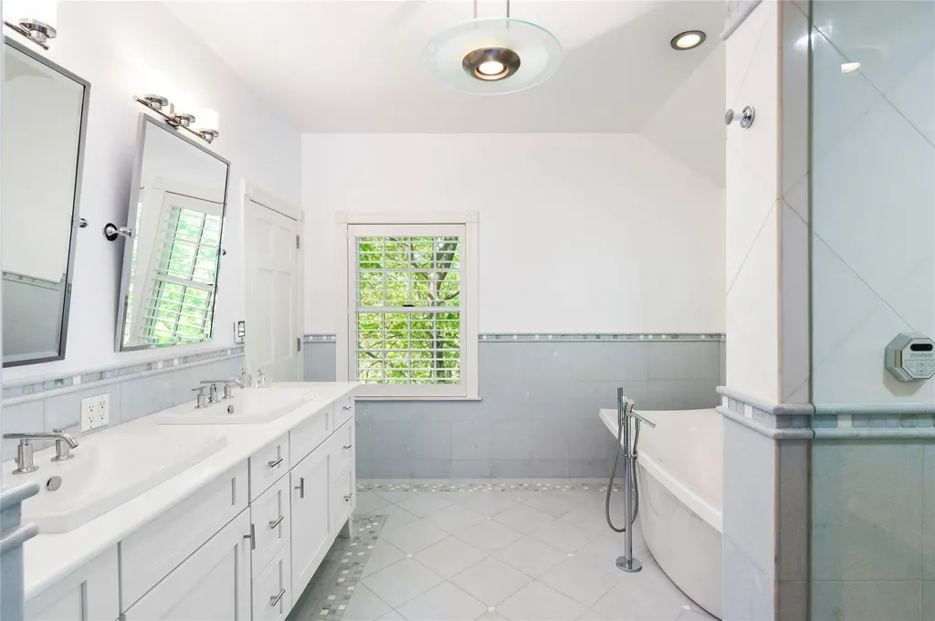 60 Orchard Lane Rye NY 10580