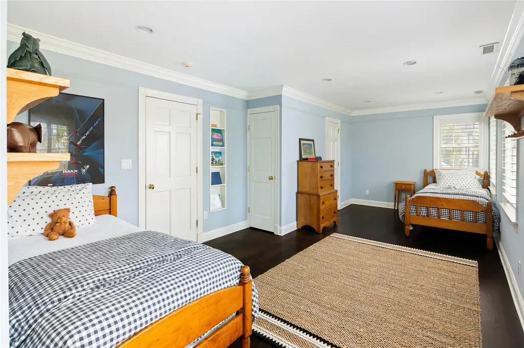 60 Orchard Lane Rye NY 10580