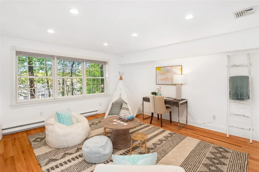 60 Orchard Lane Rye NY 10580