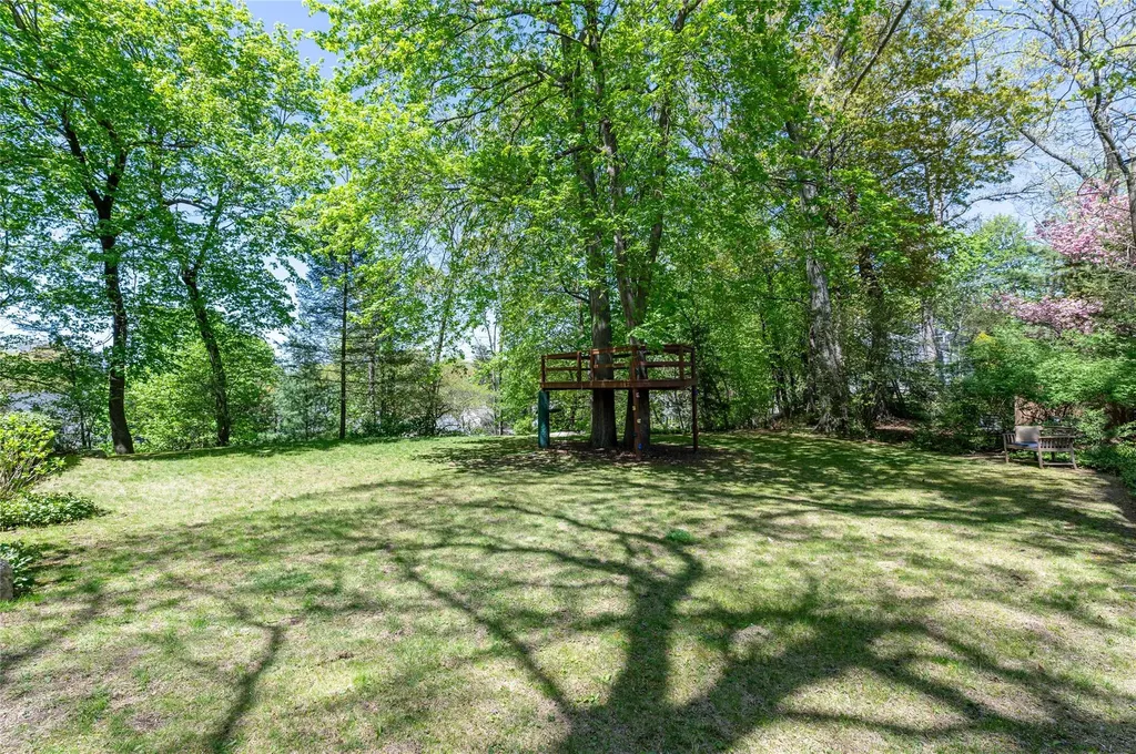 60 Orchard Lane Rye NY 10580