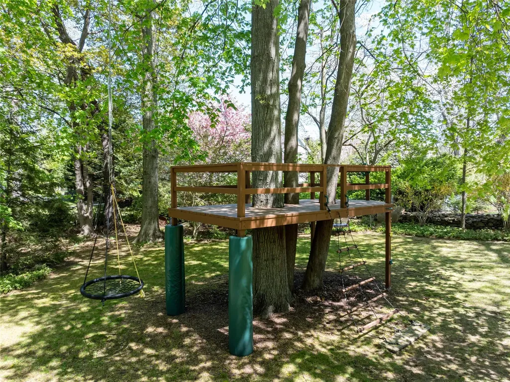 60 Orchard Lane Rye NY 10580