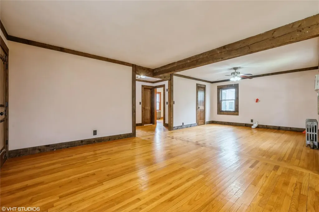 694 Lakeside Drive Baldwin NY 11510