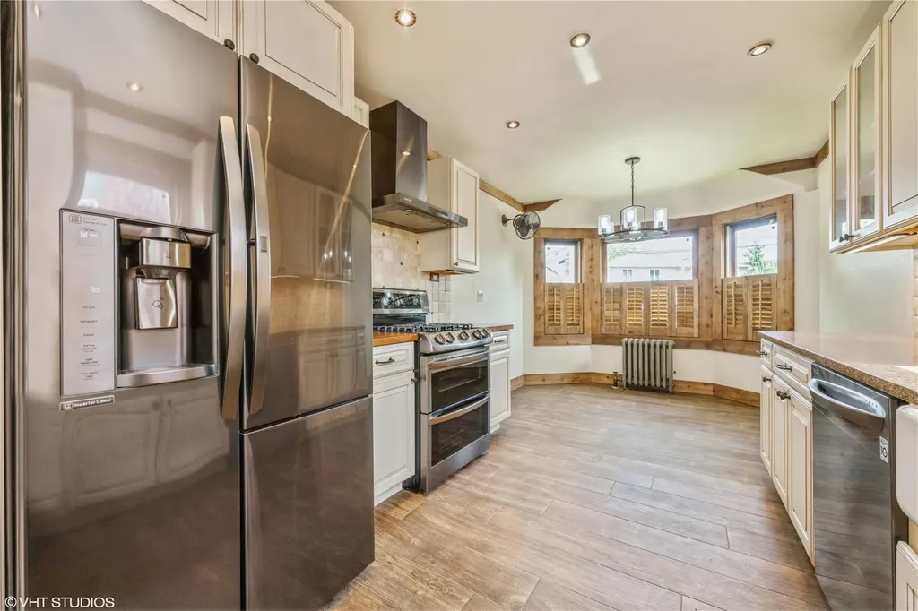 694 Lakeside Drive Baldwin NY 11510