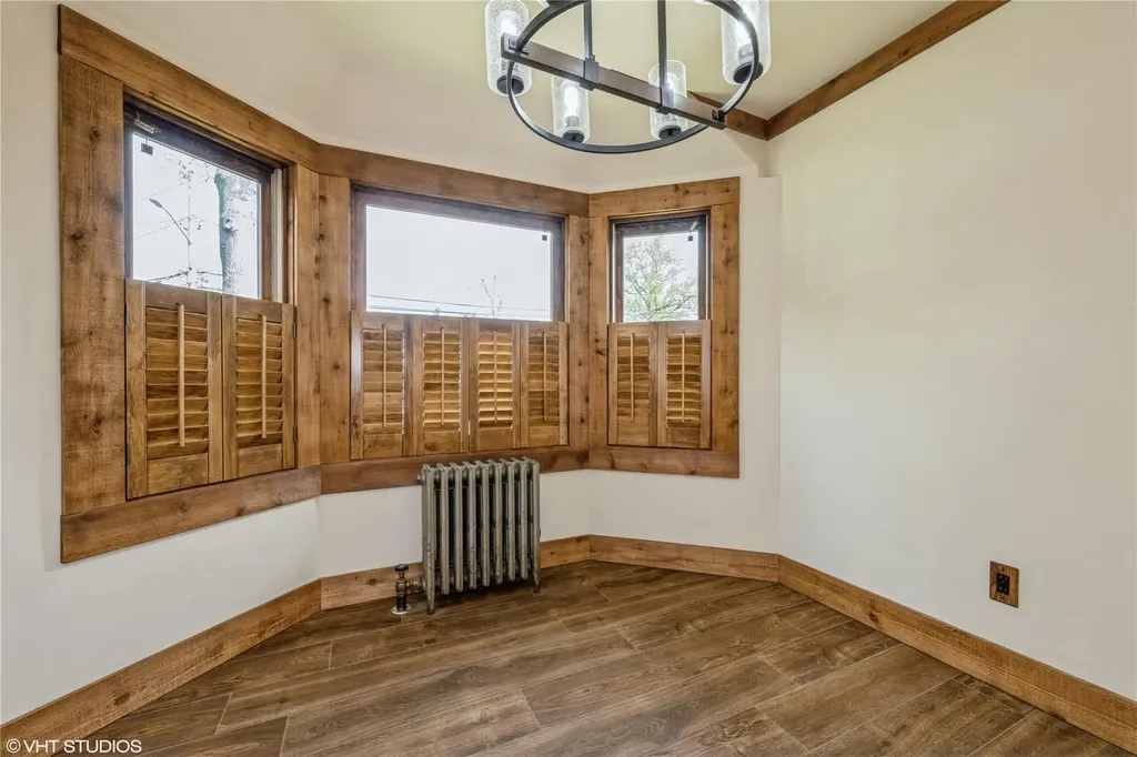 694 Lakeside Drive Baldwin NY 11510