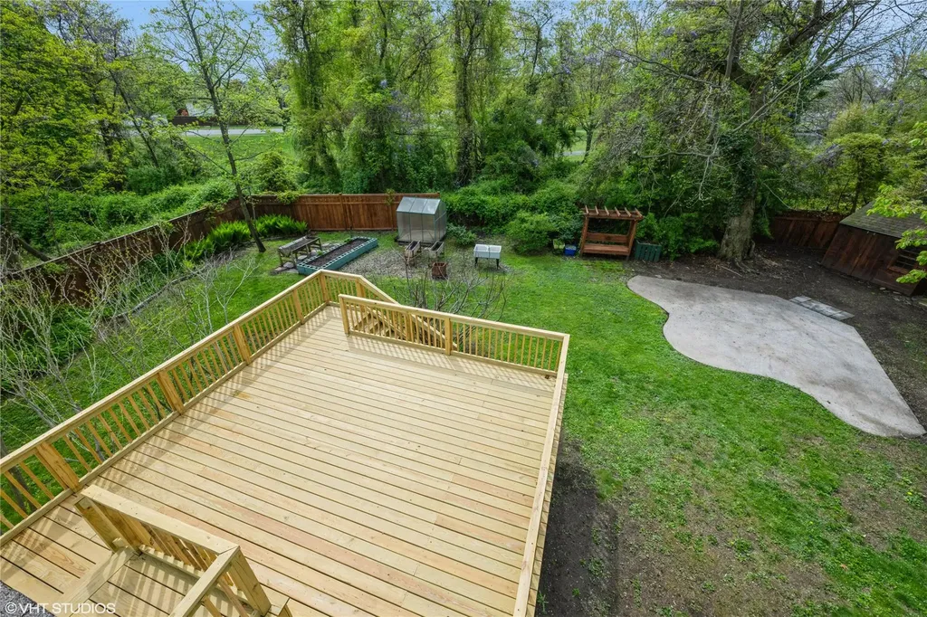 694 Lakeside Drive Baldwin NY 11510