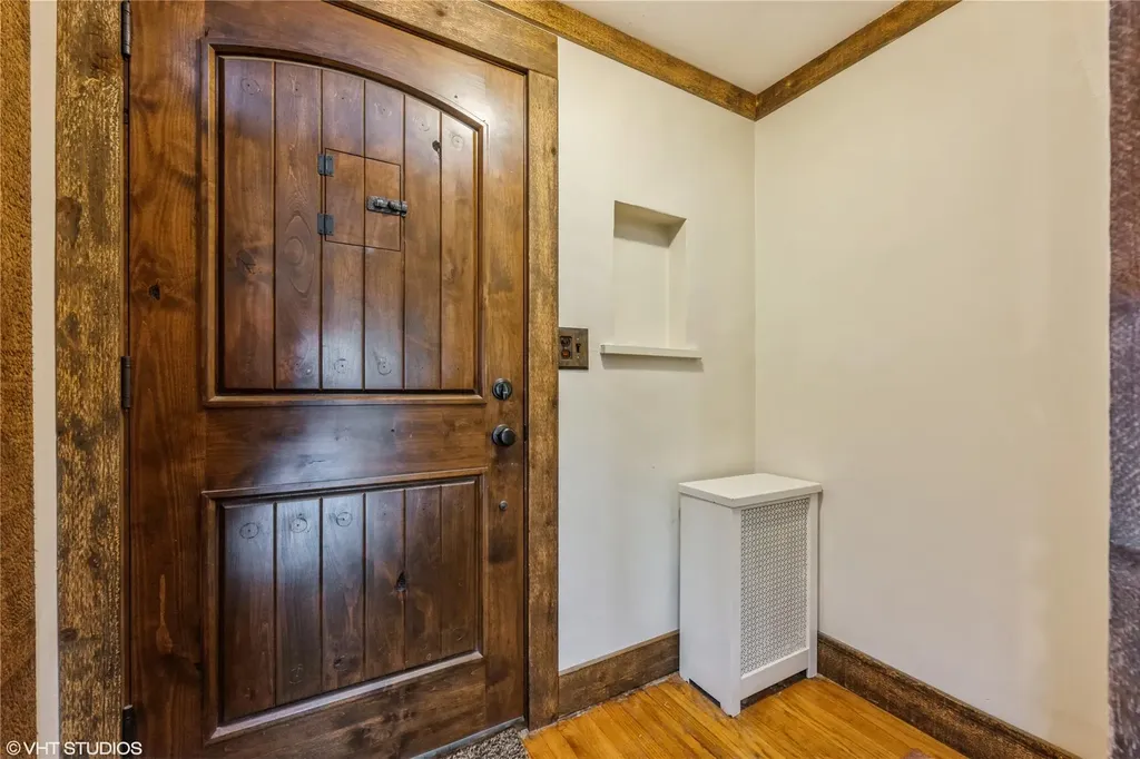 694 Lakeside Drive Baldwin NY 11510