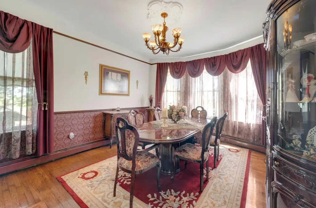 64 Albemarle Place Yonkers NY 10701