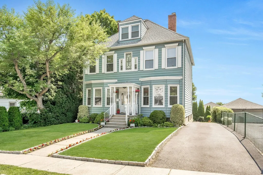 64 Albemarle Place Yonkers NY 10701