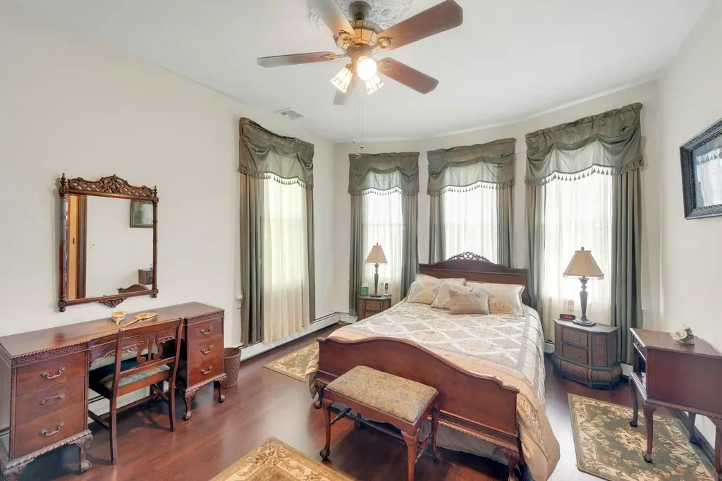 64 Albemarle Place Yonkers NY 10701