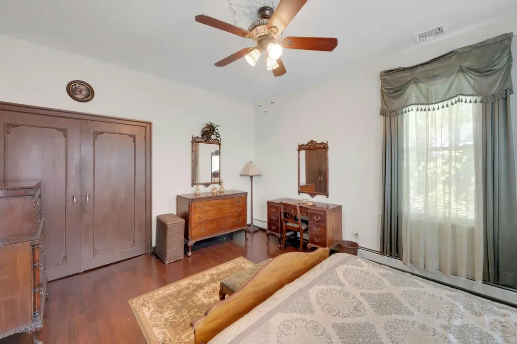 64 Albemarle Place Yonkers NY 10701