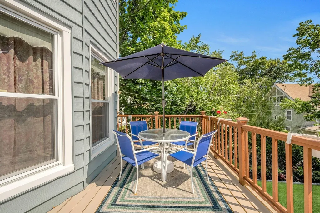 64 Albemarle Place Yonkers NY 10701