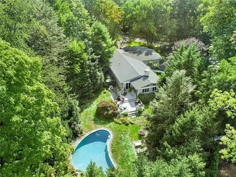 2 Winding Brook Drive Larchmont NY 10538
