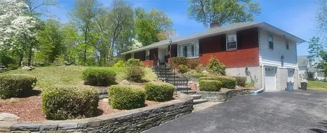29 Dogwood Lane Beacon NY 12508