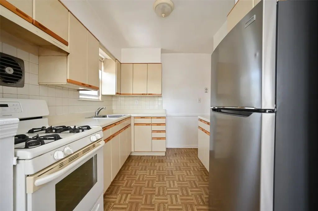 1918 Utopia Parkway Whitestone NY 11357