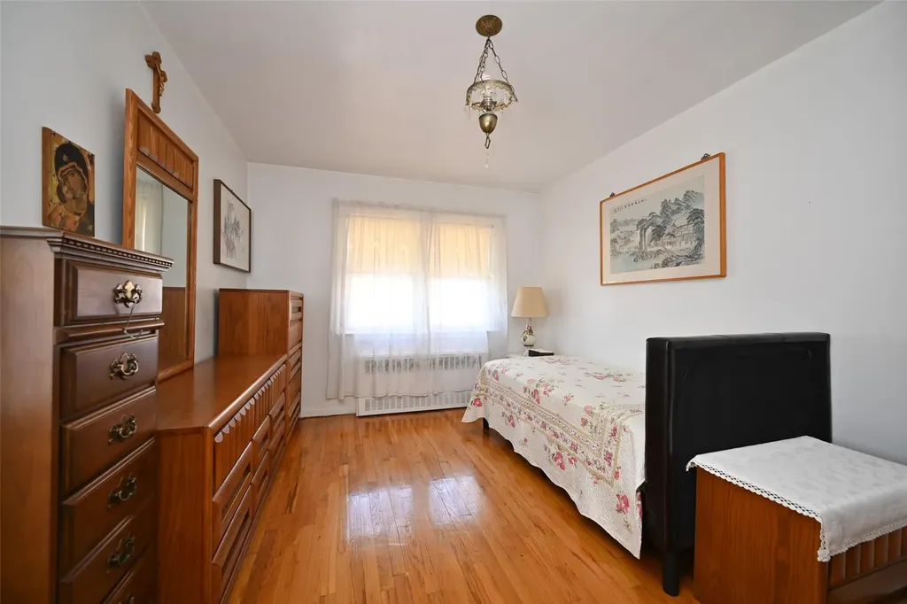 1918 Utopia Parkway Whitestone NY 11357