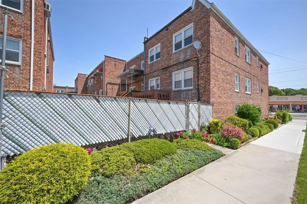 1918 Utopia Parkway Whitestone NY 11357