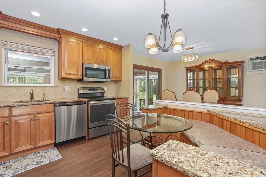 51 Brookside Road Mahopac NY 10541