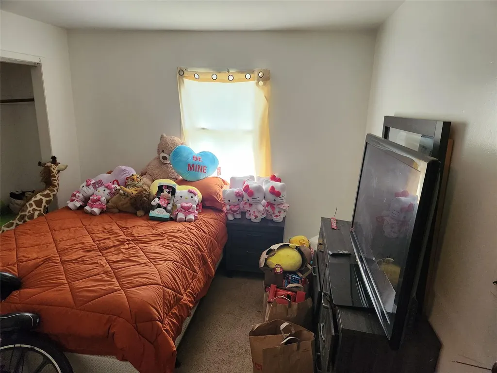 35 Mulford Place Hempstead NY 11550