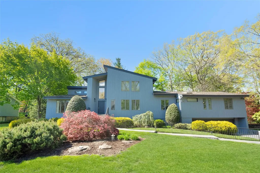 155 Barton Road White Plains NY 10605