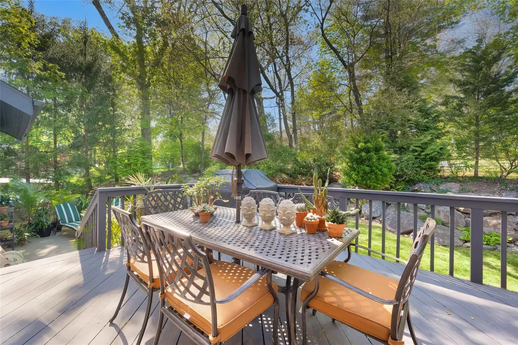 155 Barton Road White Plains NY 10605