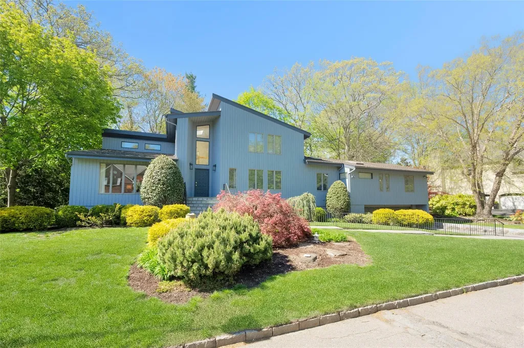 155 Barton Road White Plains NY 10605