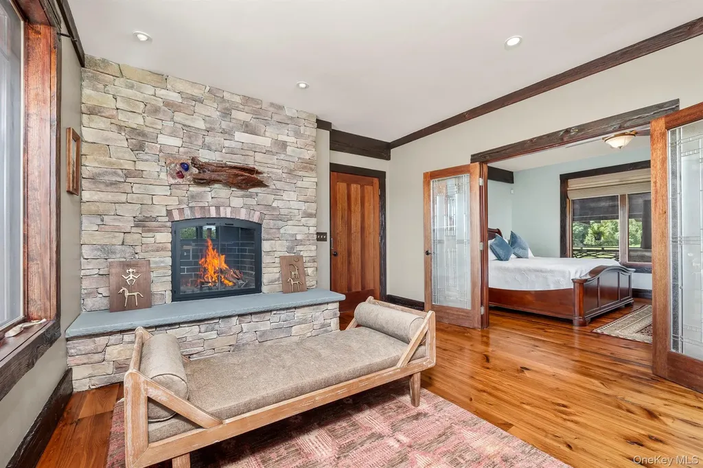 165 Drake Road Pleasant Valley NY 12569