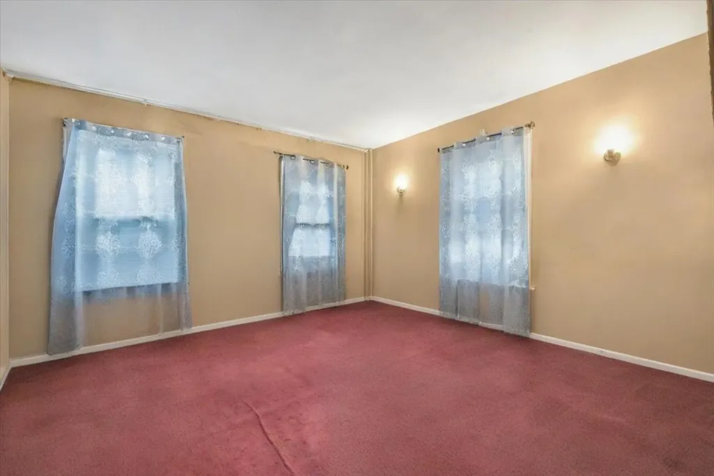 720 E 231st Street Bronx NY 10466