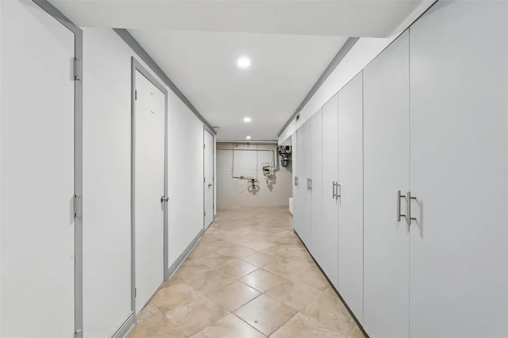 141 Lyons Road Scarsdale NY 10583