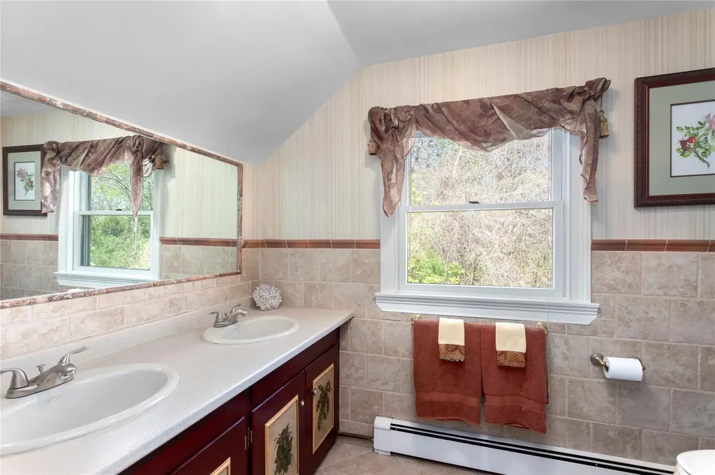 1500 Marys Road Mattituck NY 11952