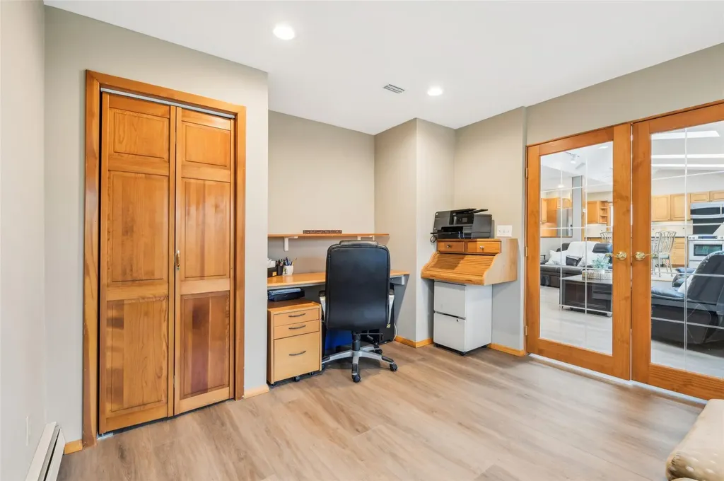 52 Bowman Lane Kings Park NY 11754