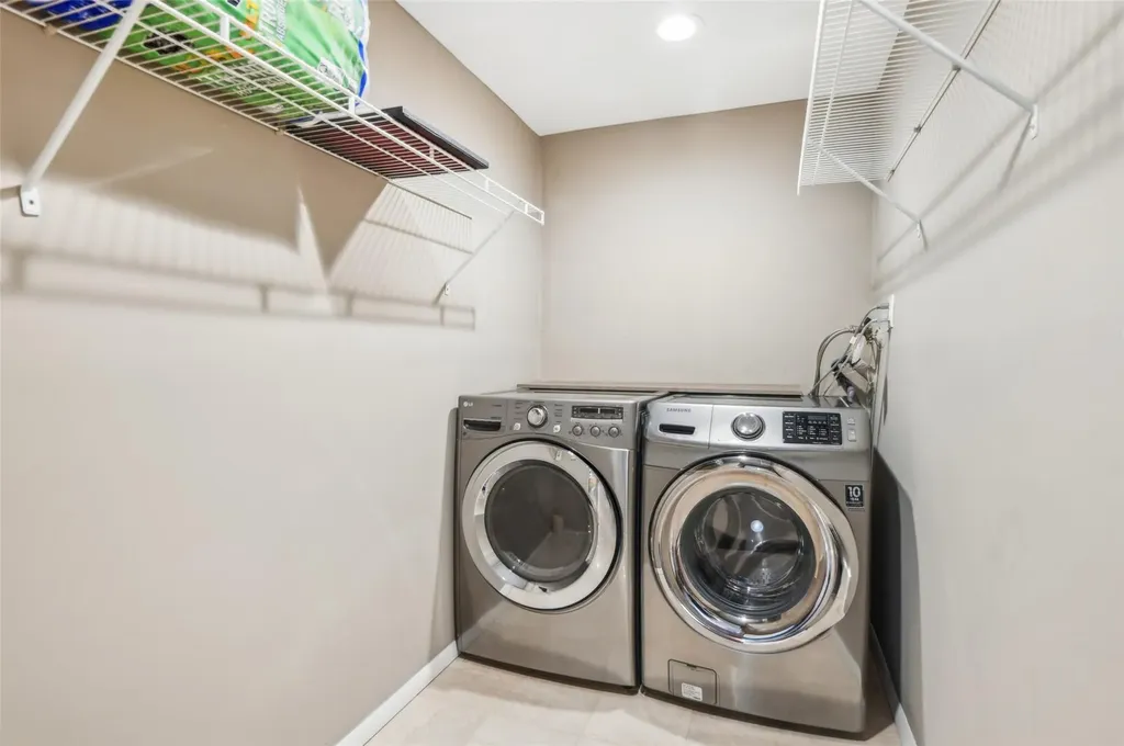 52 Bowman Lane Kings Park NY 11754
