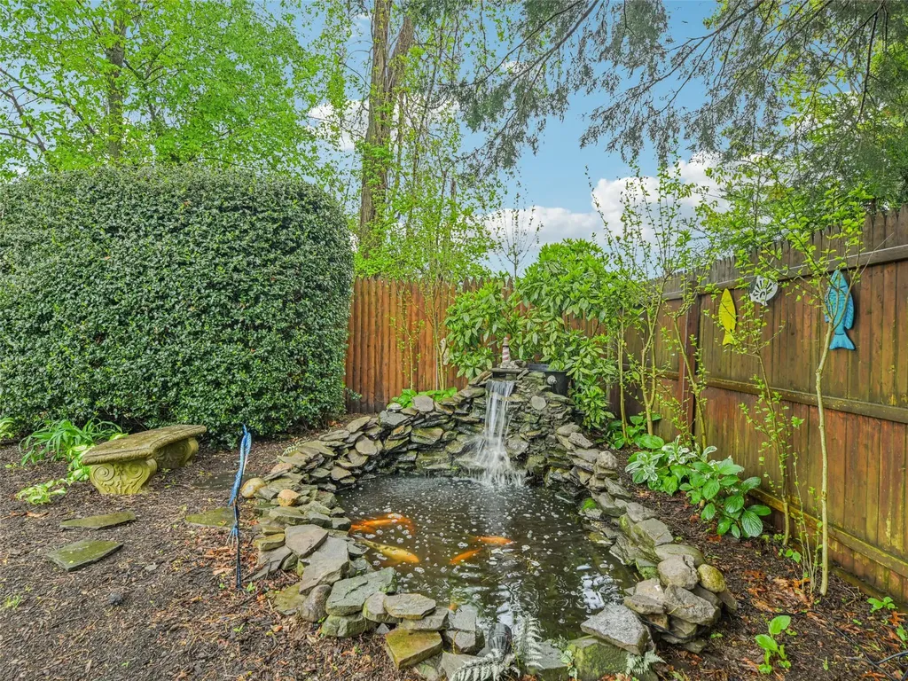 52 Bowman Lane Kings Park NY 11754