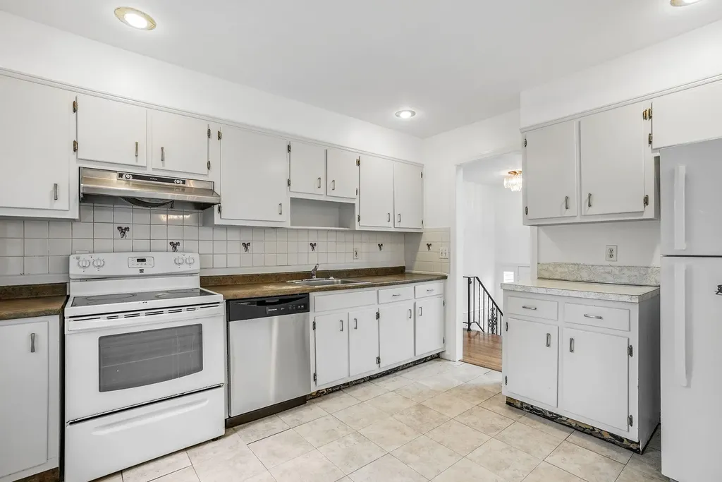 13 Pine Street Mount Kisco NY 10549
