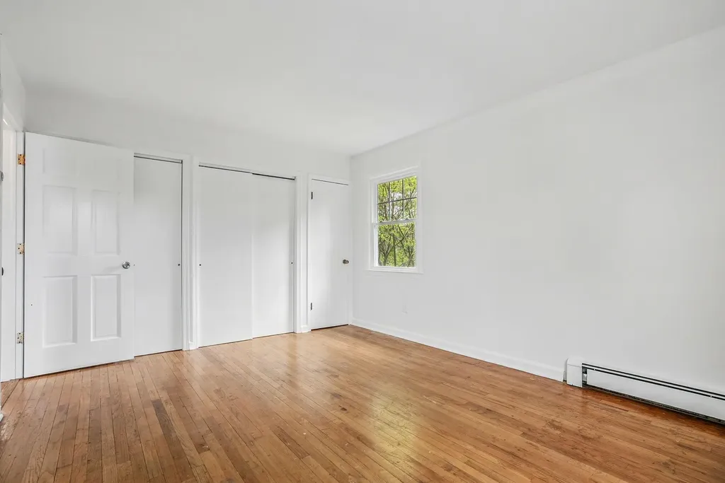 13 Pine Street Mount Kisco NY 10549