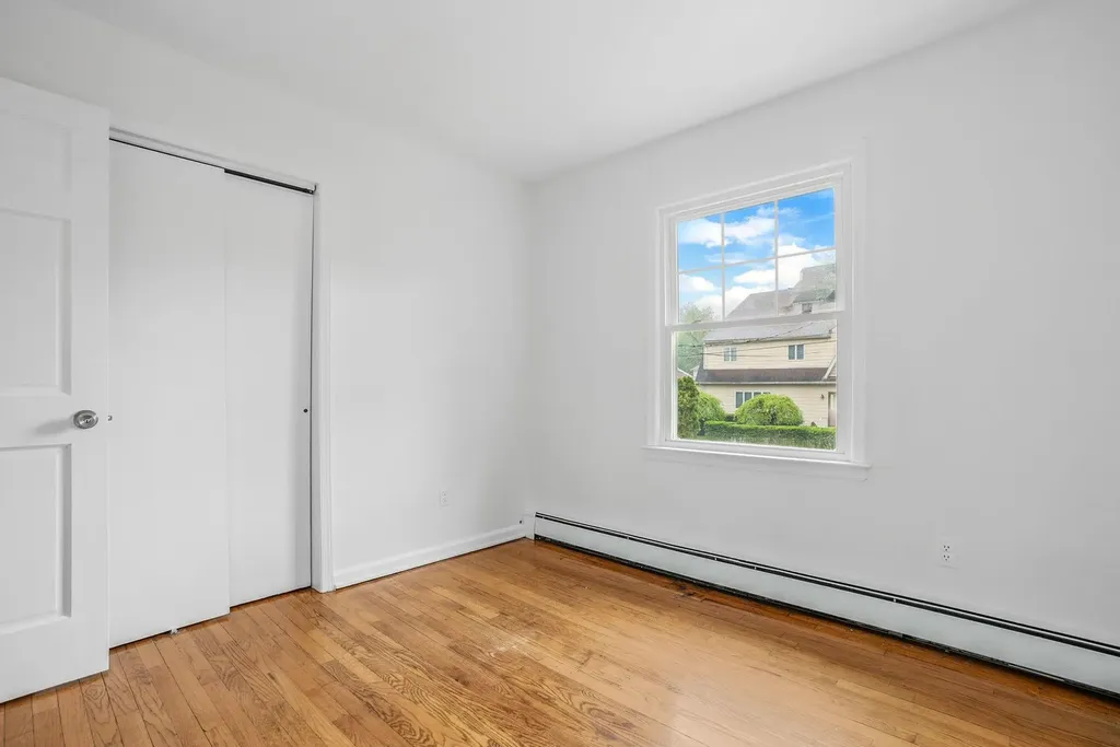 13 Pine Street Mount Kisco NY 10549