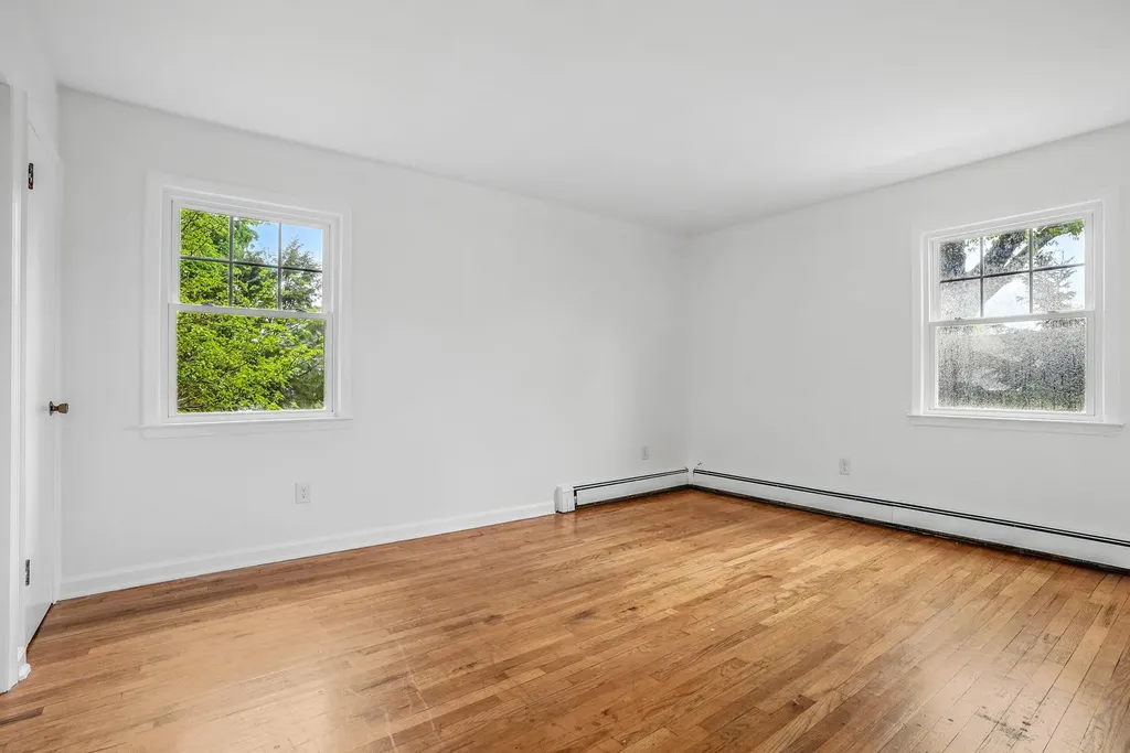 13 Pine Street Mount Kisco NY 10549