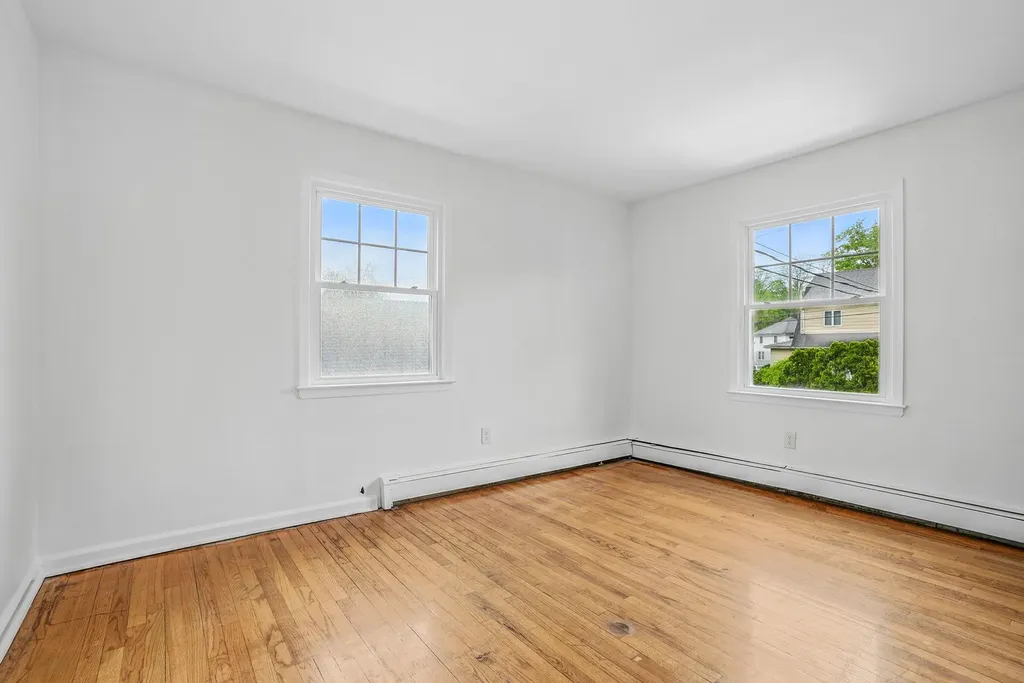 13 Pine Street Mount Kisco NY 10549