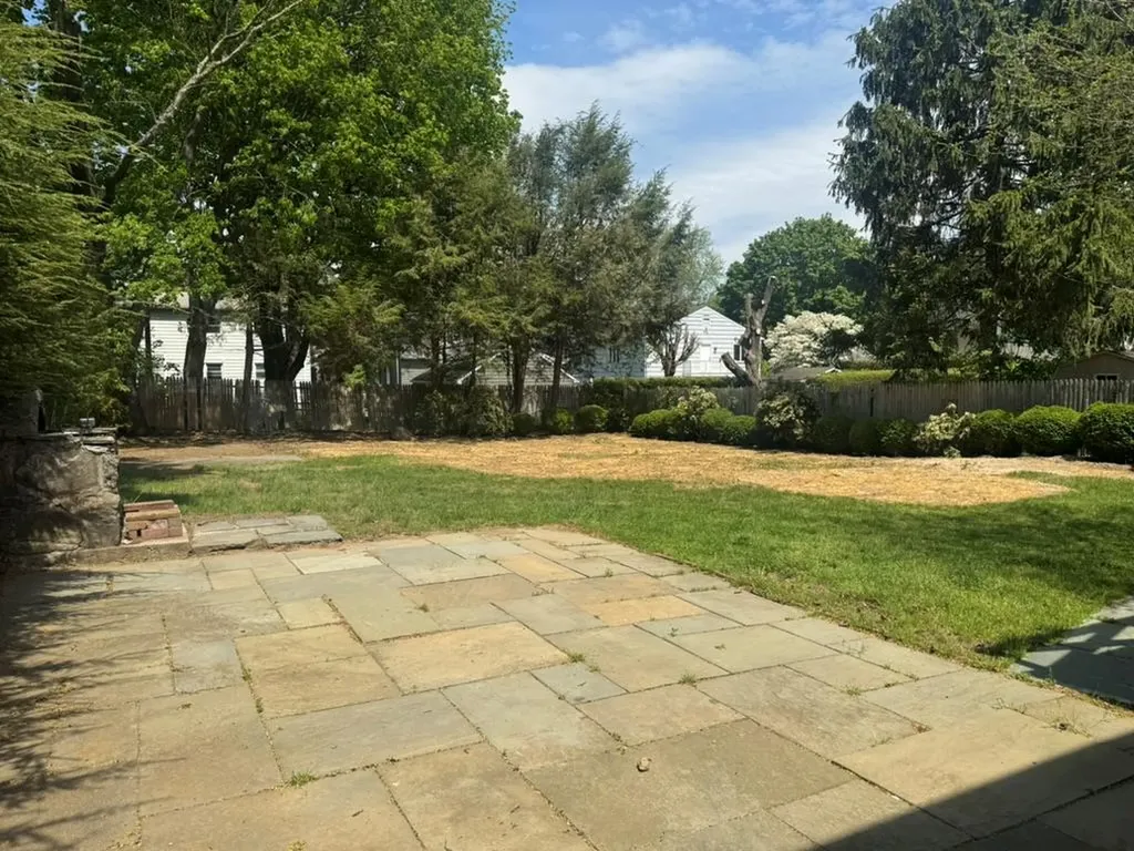 13 Pine Street Mount Kisco NY 10549