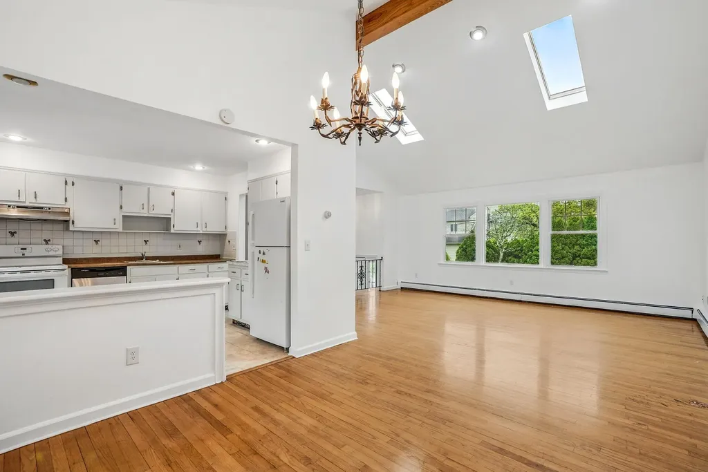13 Pine Street Mount Kisco NY 10549