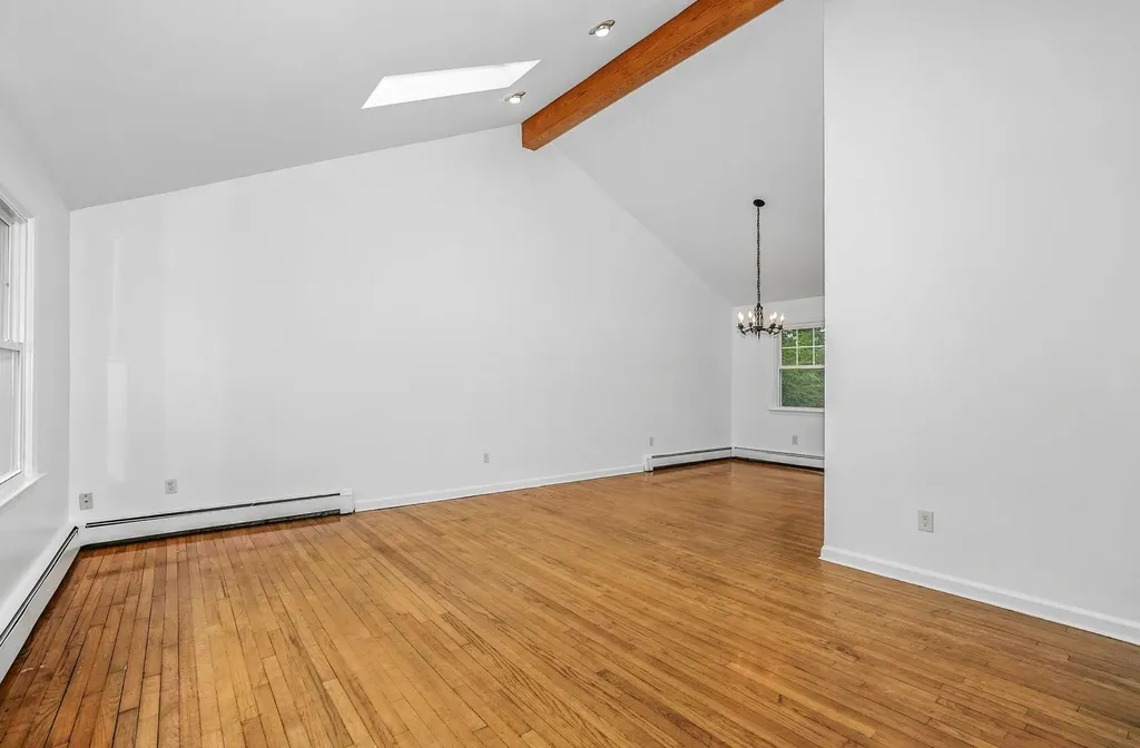 13 Pine Street Mount Kisco NY 10549