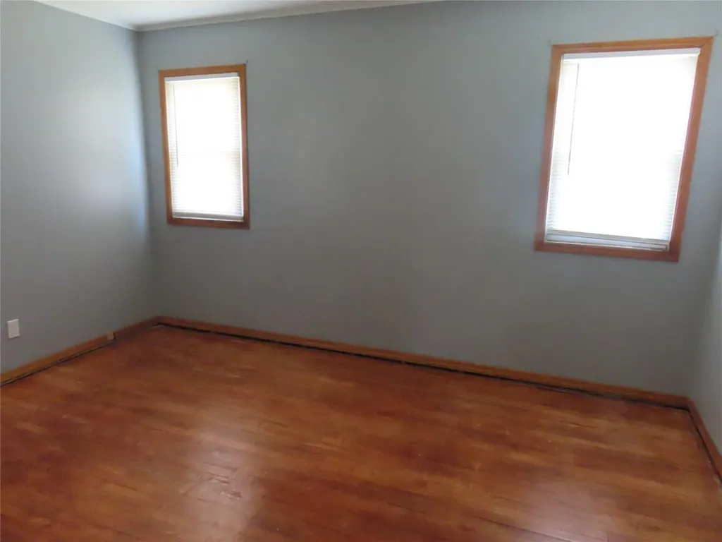 1436 Peters Boulevard Bay Shore NY 11706