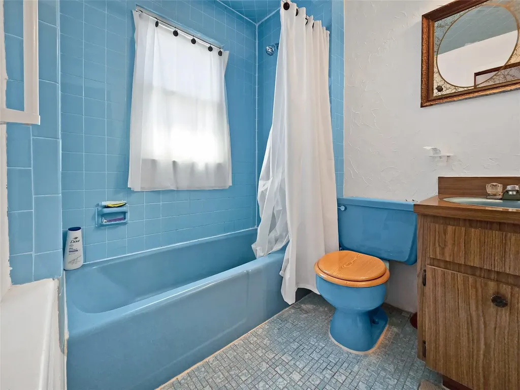 1994 Pine Street North Baldwin NY 11510