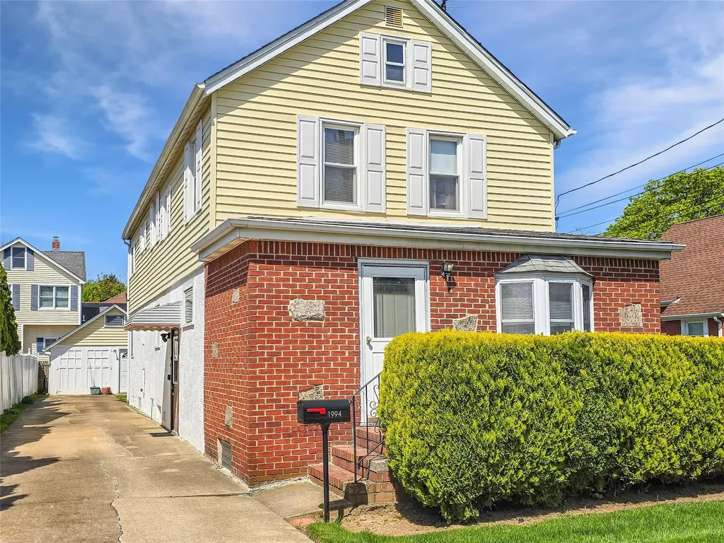 1994 Pine Street North Baldwin NY 11510