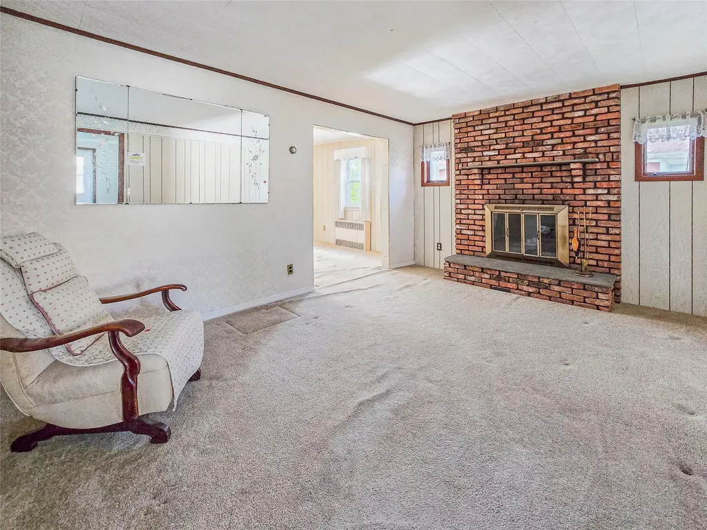 1994 Pine Street North Baldwin NY 11510