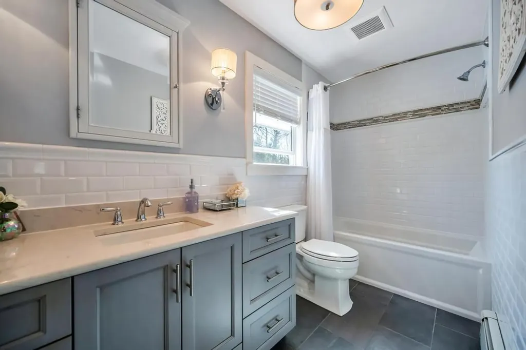 9 Deborah Drive Westhampton Beach NY 11978