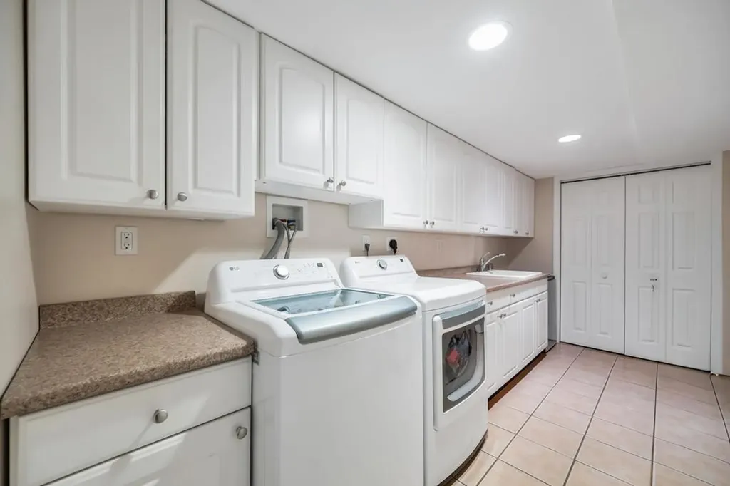 9 Deborah Drive Westhampton Beach NY 11978