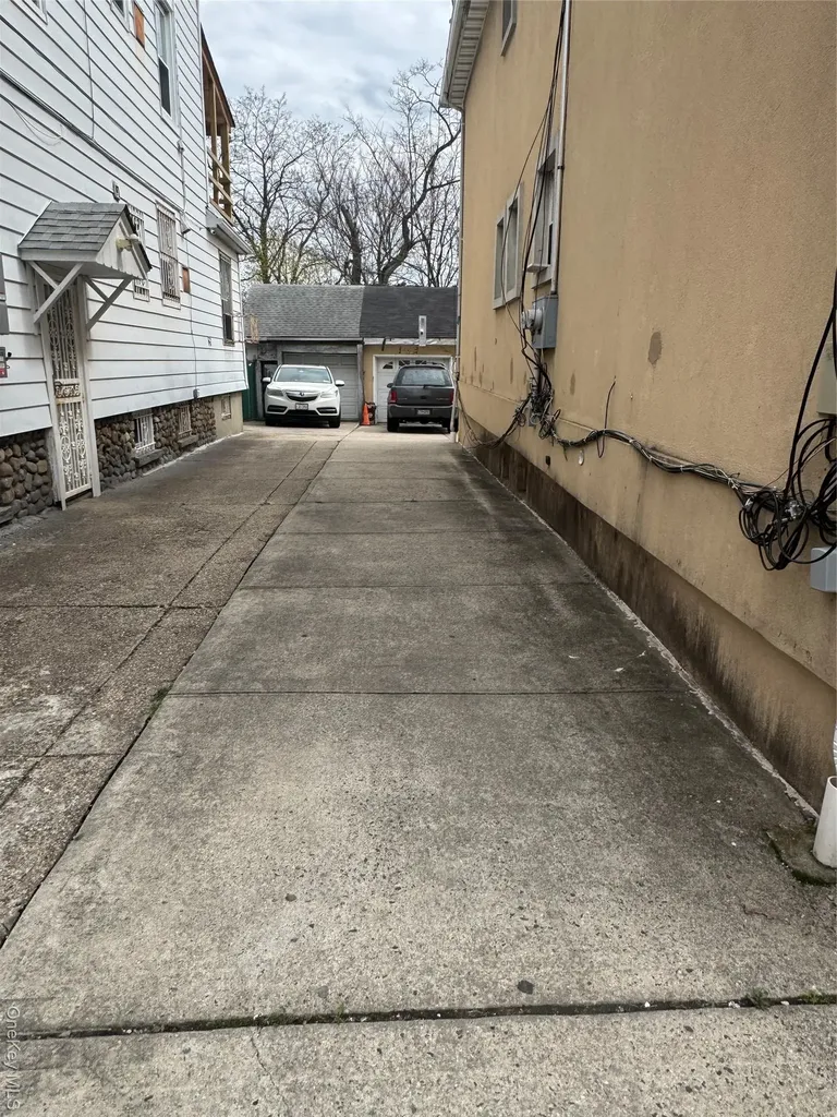 16116 Normal Road Jamaica NY 11432