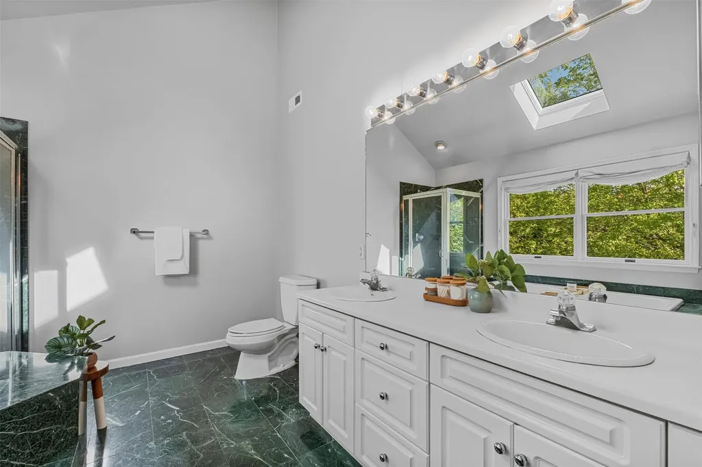 49 Watergate Drive Amawalk NY 10501